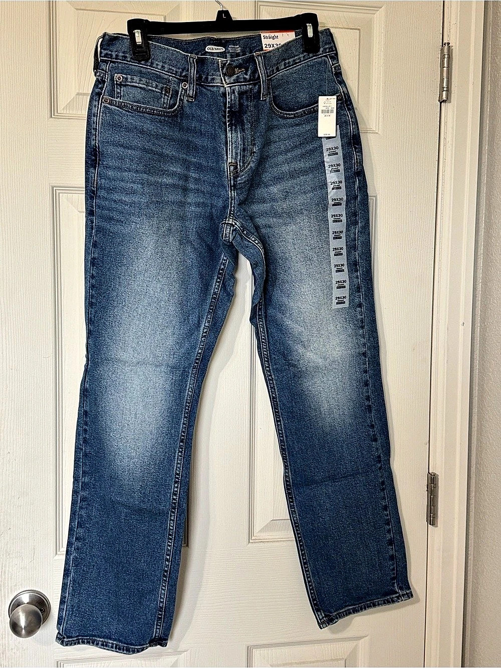 Old Navy Built-In Tough Men’s Straight Leg Jeans Waist 29x30 NWT